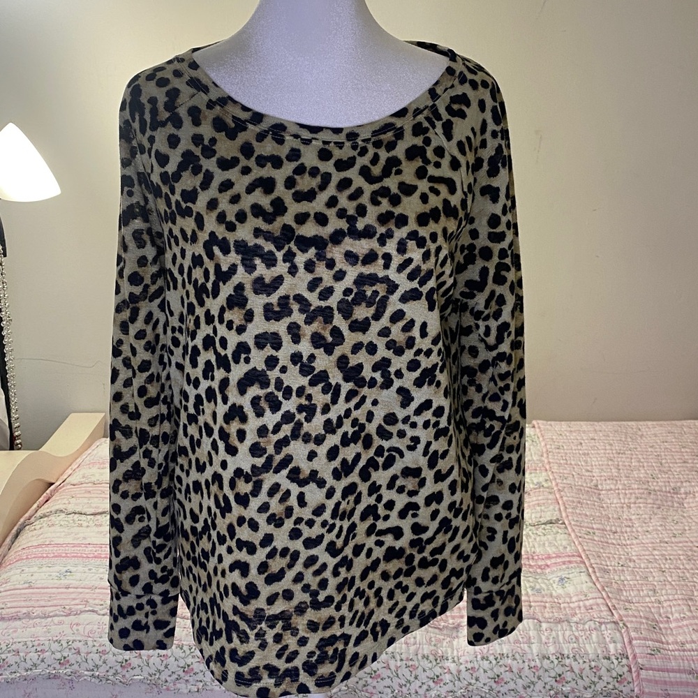 Express | Women’s Leopard Print Long Sleeve Top - Black and Tan